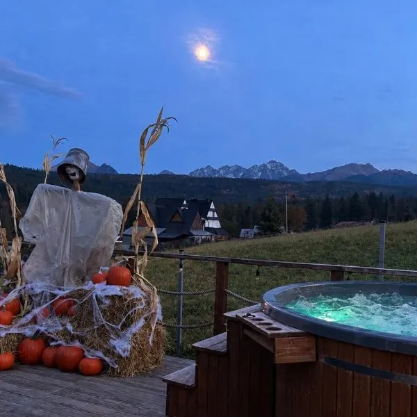 Góralski Harem Osada Glamp & Glass z Jacuzzi i Balią, hotell i Zakopane