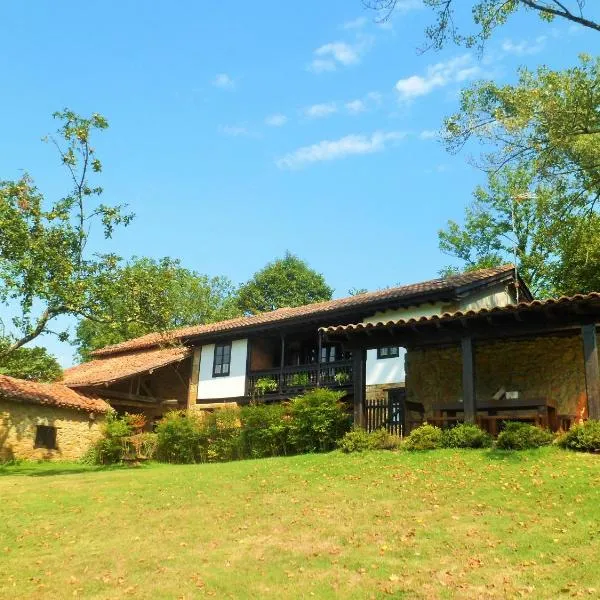 Casa Rural La Retuerta, hotel v destinaci Nava