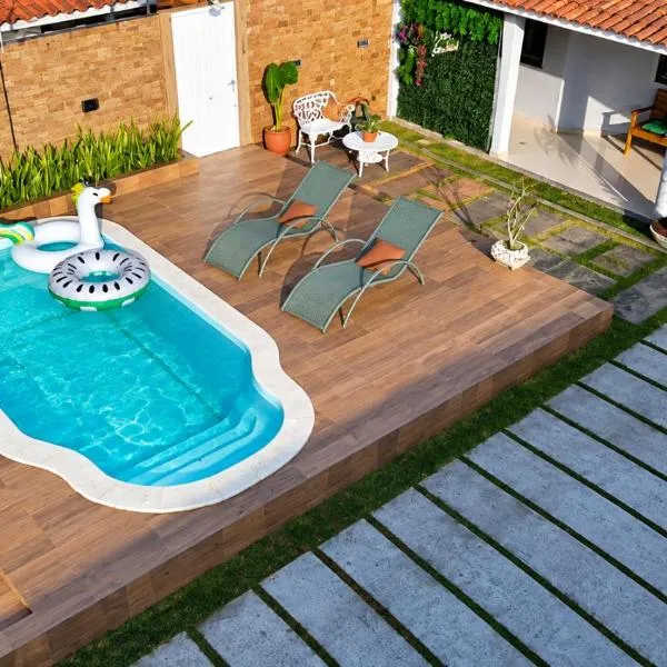 Casa Jardim, com Piscina, Santo Estêvão, Bahia, hotel en Santo Estêvão