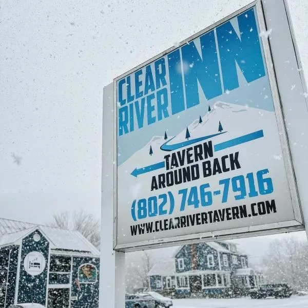 Clear River Inn and Tavern: Pittsfield şehrinde bir otel