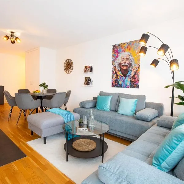 Spacious Apartment near Messe - Special EINSTEIN I Apartment, Basel, up to 6 guests, hotel sa Basel