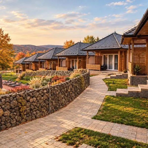 V44 Resort, hotel din Visegrád
