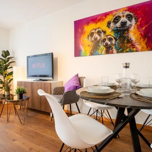 Spacious Apartment near Roche and Tinguely - Special MAGICAL MEERKATS 4 Apartment, Basel, up to 6 guests, hotel v mestu Basel