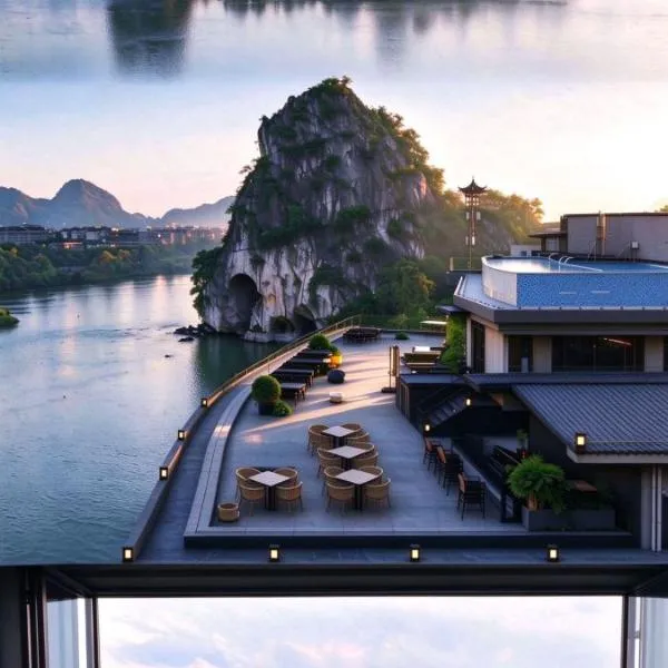 SYYF Li River Hotel - Guilin - 270 Viewing Terrace - Free High-Speed Rail Pick-up via Ride-hailing, hotel em Guilin