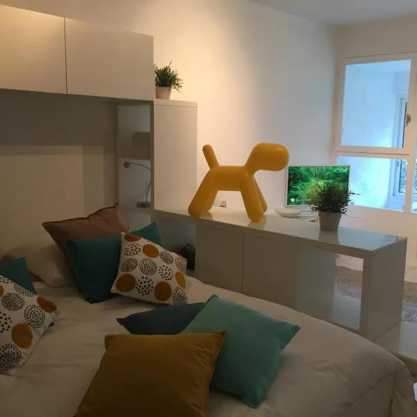 Entre mer et mer: La Seyne-sur-Mer şehrinde bir otel