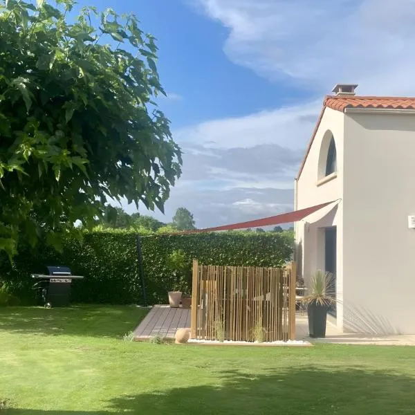 Gîte La Petite Chaunière, hôtel à Saint-Fulgent