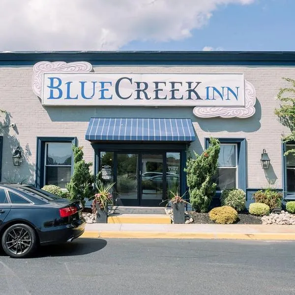 Blue Creek Inn, hotell i Waretown