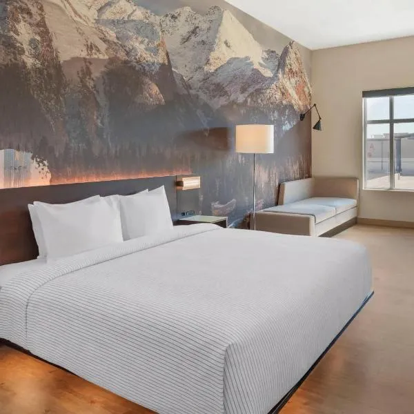 Cambria Hotel Colorado Springs - Air Force Academy, hotel en Colorado Springs