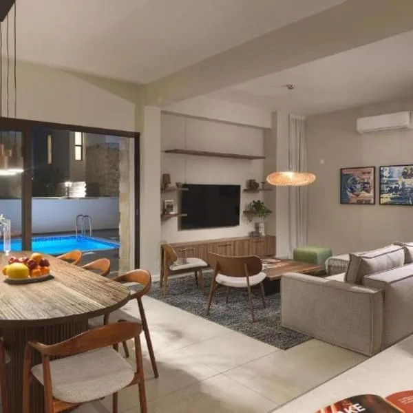 Larnaca LIV & CO Suites, hotel u gradu 'Voroklini'
