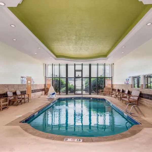 Best Western Plus, The Inn at Hampton, hotel v destinaci Hampton