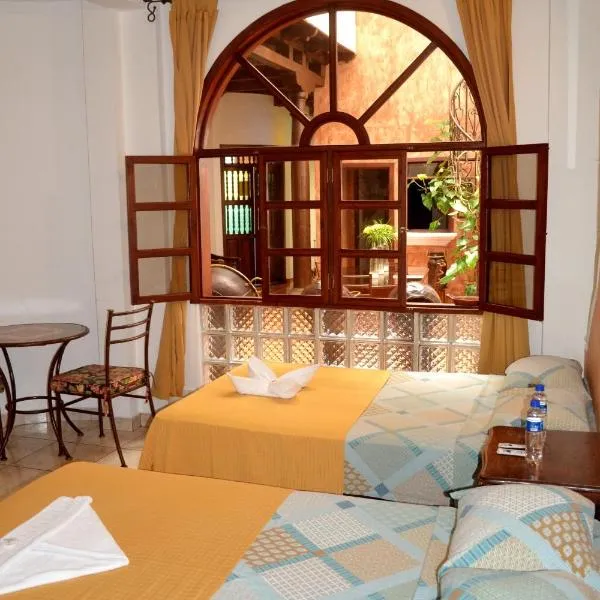 Hotel Villa Florencia Centro Histórico, hotel in San Salvador
