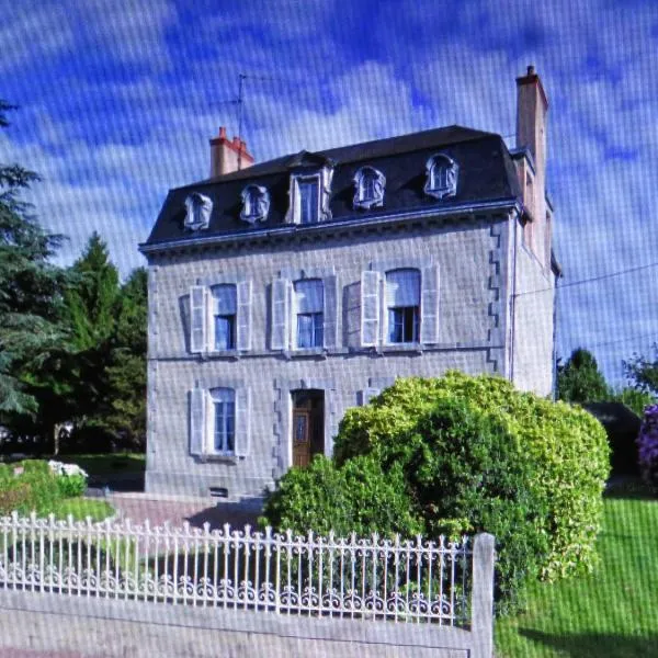 La Datiniere, hotel in Notre-Dame-du-Touchet