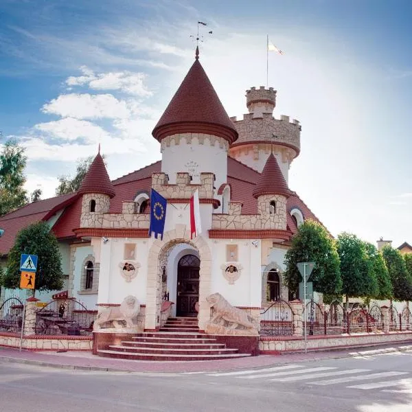 Zamek Pod Brzozami, Wynajem Pokoi, hotel v destinaci Krynica-Zdrój