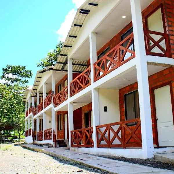 Santval Lodge, hotel en Chunchi