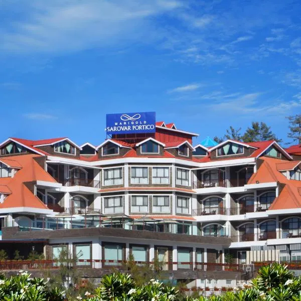 Karsog에 위치한 호텔 Marigold Sarovar Portico Shimla