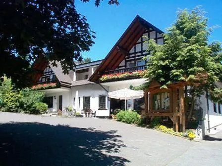 Landhaus im Grund, hotel v destinaci Lennestadt