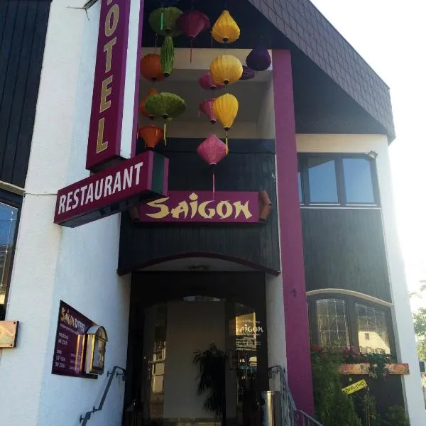Saigon Hotel, hotel v destinaci Homburg