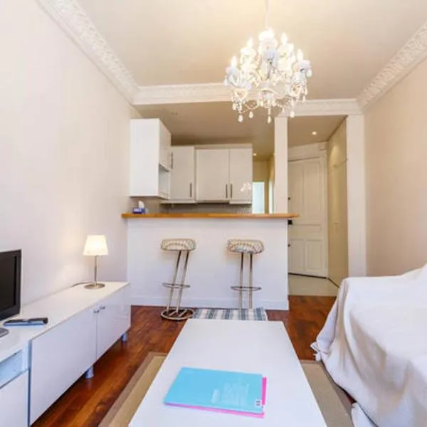 Champs Elysees Luxe Flat