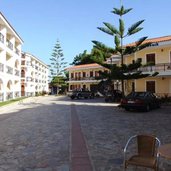 Castello Beach Hotel, khách sạn ở Argasi