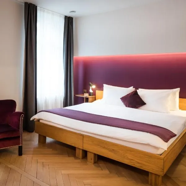 Viesnīca Boutique Hotel NI-MO pilsētā Forch