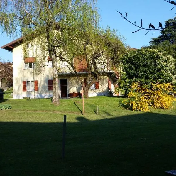 Apartment Piccolo Borgo: Castelveccana'da bir otel