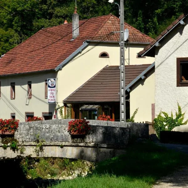 L'auberge Des 3 Ponts, hotel v destinaci Cusance