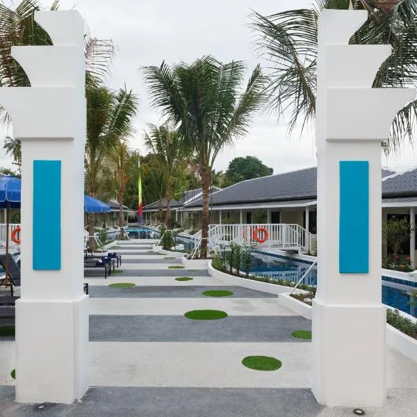 Tuana Hotels Brook Pool Access, hotel v destinaci Chalong