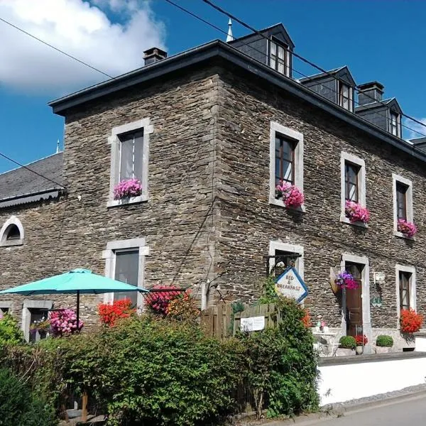 B&B Le Courtil, hotel v destinaci Dohan