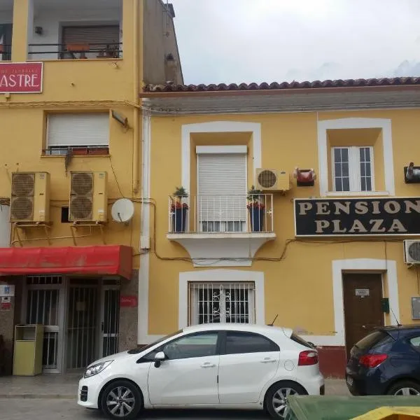 Pension Plaza, hotel in Alforque