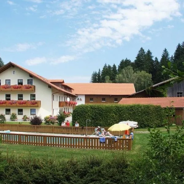 Ferienbauernhof Mehlbach, khách sạn ở Kollnburg