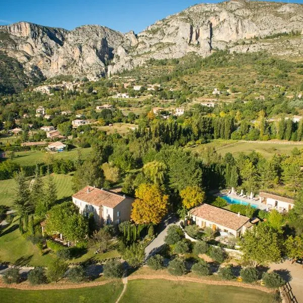 La Bastide De Moustiers - Hôtel et Restaurant - Teritoria，Chabrières的飯店