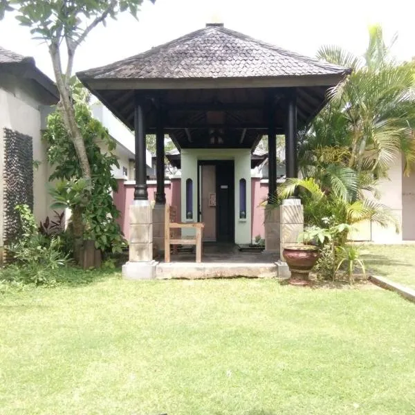 Villa bora-bora Kalicaa, hotel in Perdana