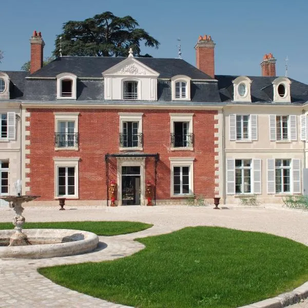 Hôtel & Spa du Domaine des Thômeaux, The Originals Relais (Relais du Silence), hotel in Souvigny-de-Touraine