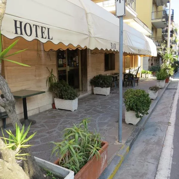 Hotel Fortuna, hotel a San Bartolomeo al Mare