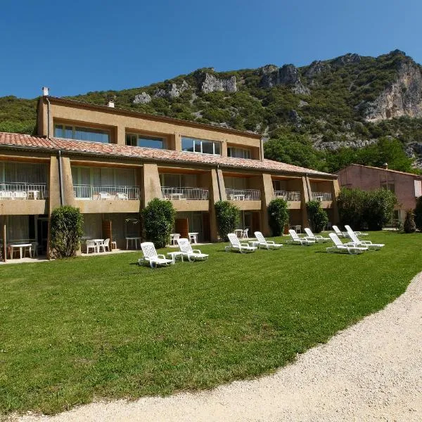 Vacancéole - Le Domaine de Chames - Pont d'Arc, hôtel à Vallon-Pont-dʼArc