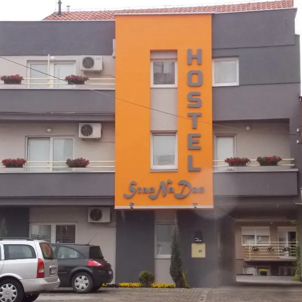 Hostel StanNaDan, hotel v Šabcu