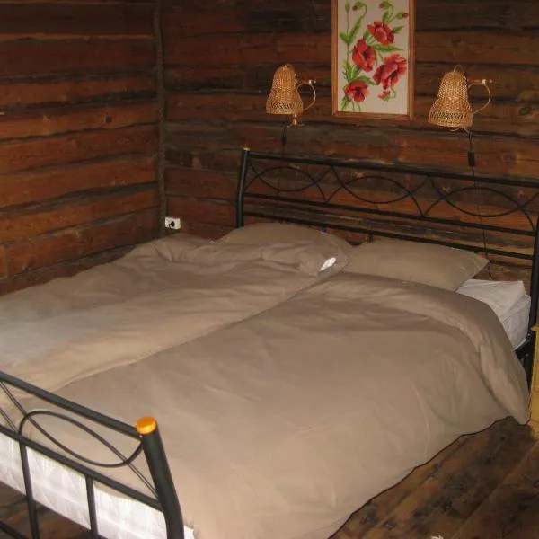 Aadu Holiday Farm, hotel v destinaci Suur-Rootsi
