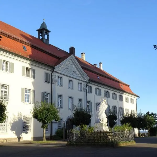 Tagungshaus Schönenberg, hotel in Pfahlheim