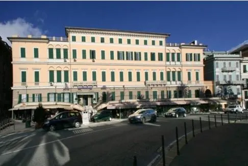 Hotel Mediterranee, hotel v Genovi