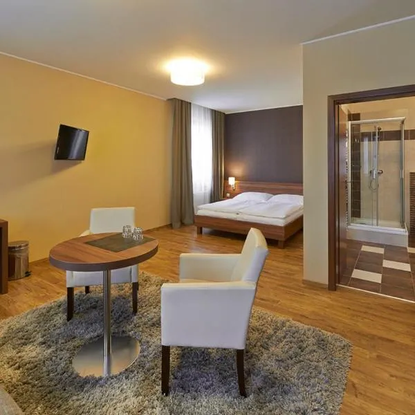 Penzion Club, hotel a Skalica