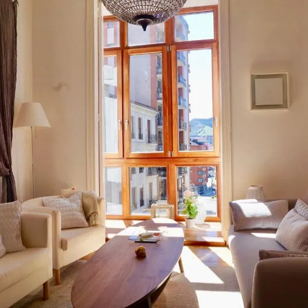 Monappart Cristo Historic Apartment with Parking, hotel in Bilbao