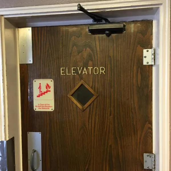 Inn on Broadway photo 2