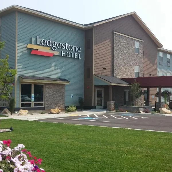 Ledgestone Hotel Billings, ξενοδοχείο σε Huntley