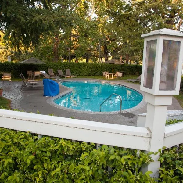 El Bonita Motel, hotel v destinaci St. Helena