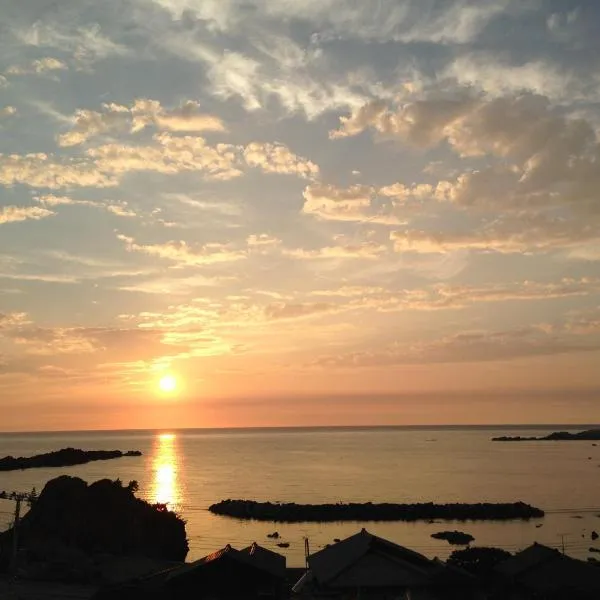 Nanauraso, hotel v destinaci Sado