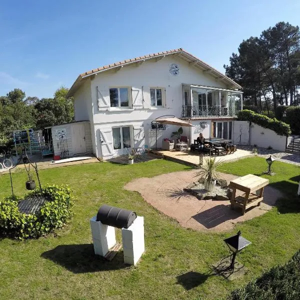 Villa Sunshine, hotel v destinaci Biscarrosse-Plage