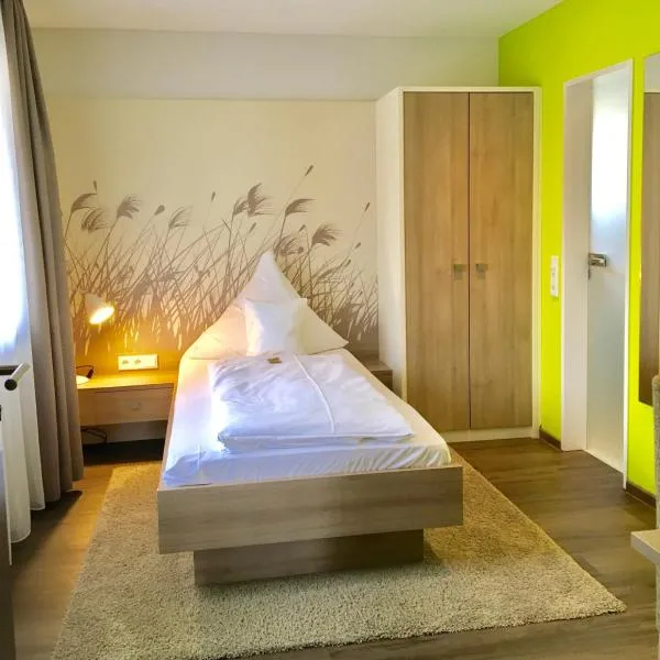 Iris am See garni – hotel w mieście Radolfzell am Bodensee