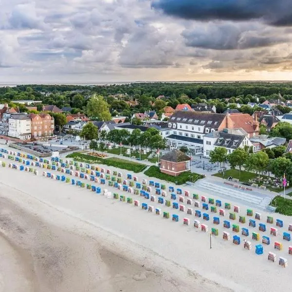 Kurhaus Hotel、ヴィーク・アウフ・フェールのホテル