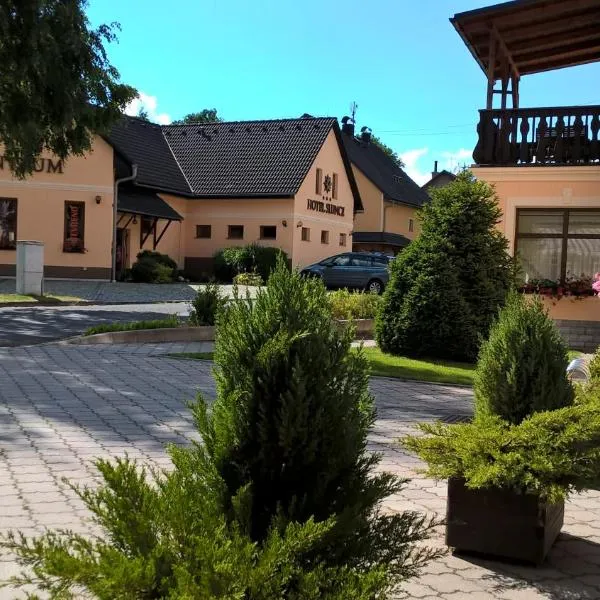 Hotel Slunce, hôtel à Žďárský Potok
