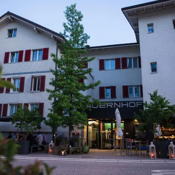Hotel Bauernhof - Self Check-In Hotel, hótel í Rotkreuz